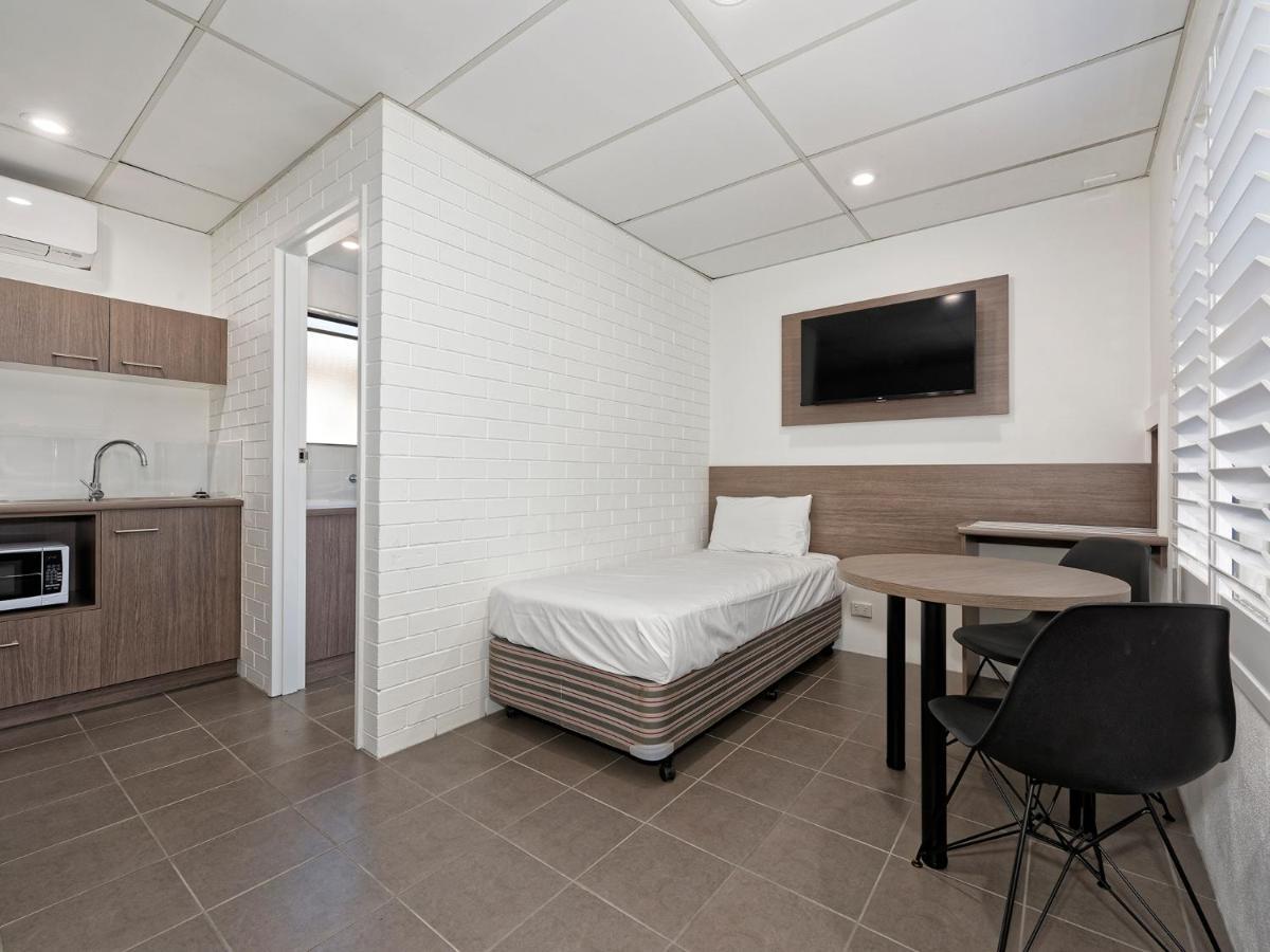 Chalet Motor Inn Bundaberg Eksteriør billede