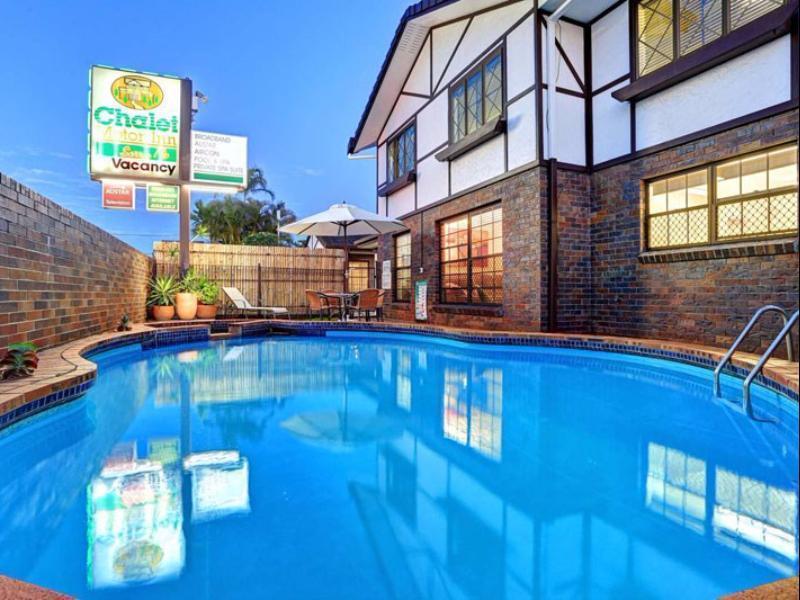 Chalet Motor Inn Bundaberg Eksteriør billede